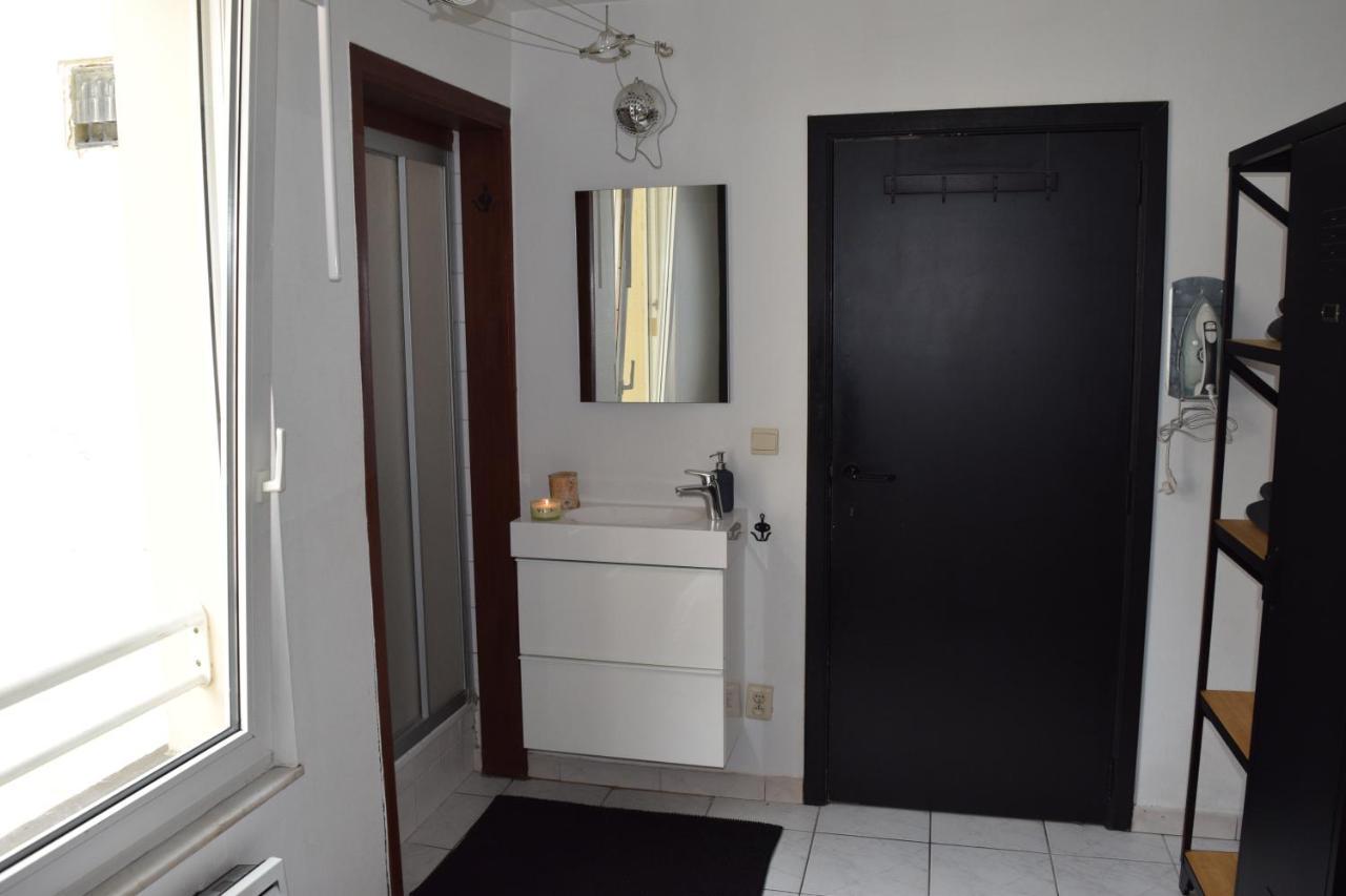 Cosy Apartment In The Center Of Брюссель Экстерьер фото
